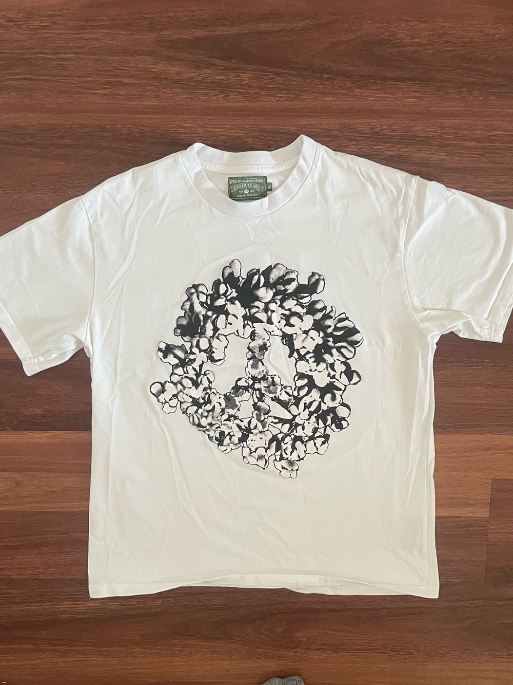 White Denim Tears floral T-Shirt sz XL